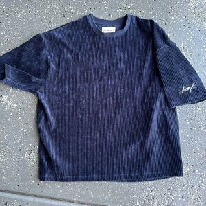 Young la oversized blue shirt small